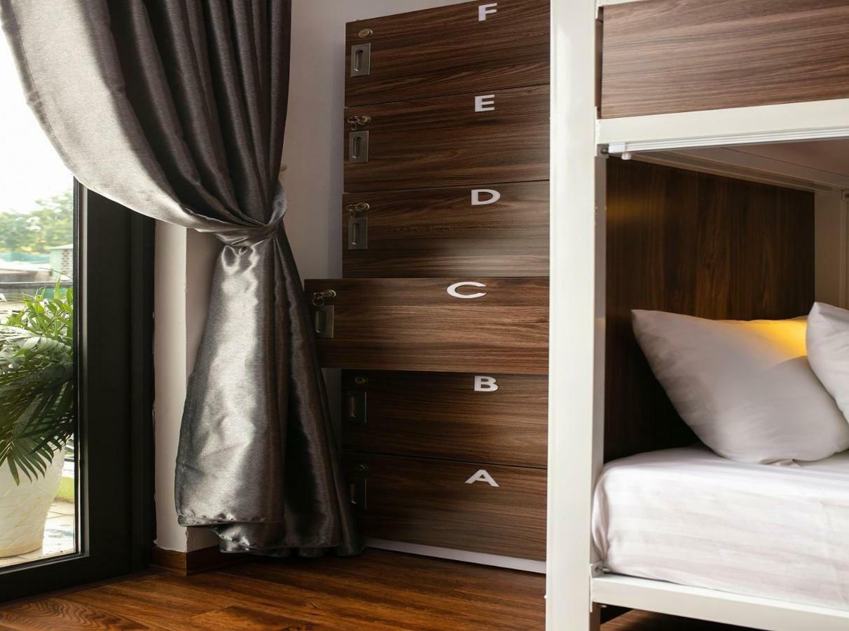 Hanoi Backpackersuite Hostel Экстерьер фото